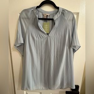 H&M light blue flow-y top